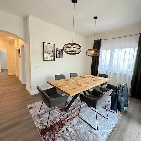 220 Qm Penthouse Wohnung Mit Fahrstuhl - Ohne Spa Mannheim Exterior photo