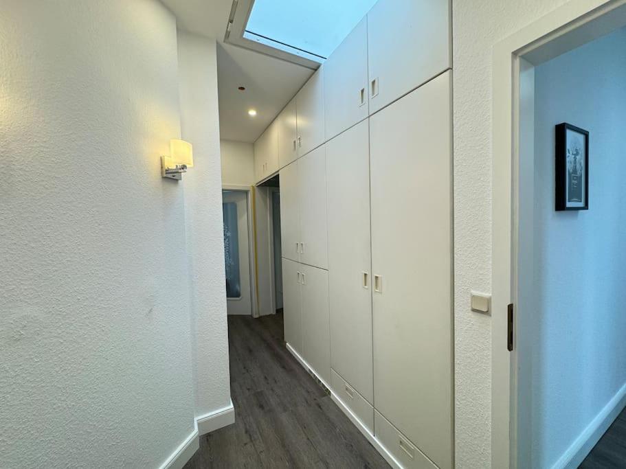 Apartment 220 Qm Penthouse Mit Fahrstuhl - Ohne