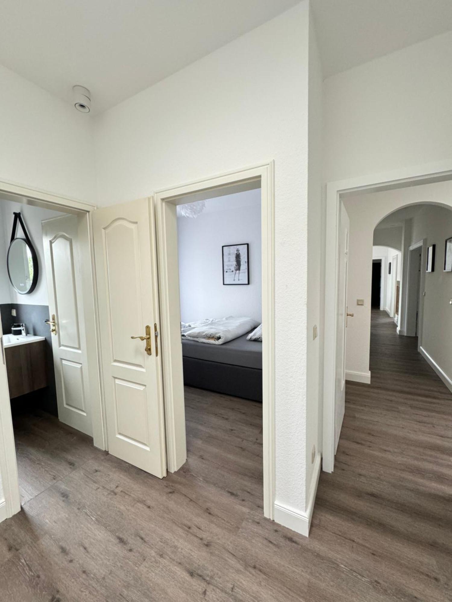 Apartment 220 Qm Penthouse Mit Fahrstuhl - Ohne